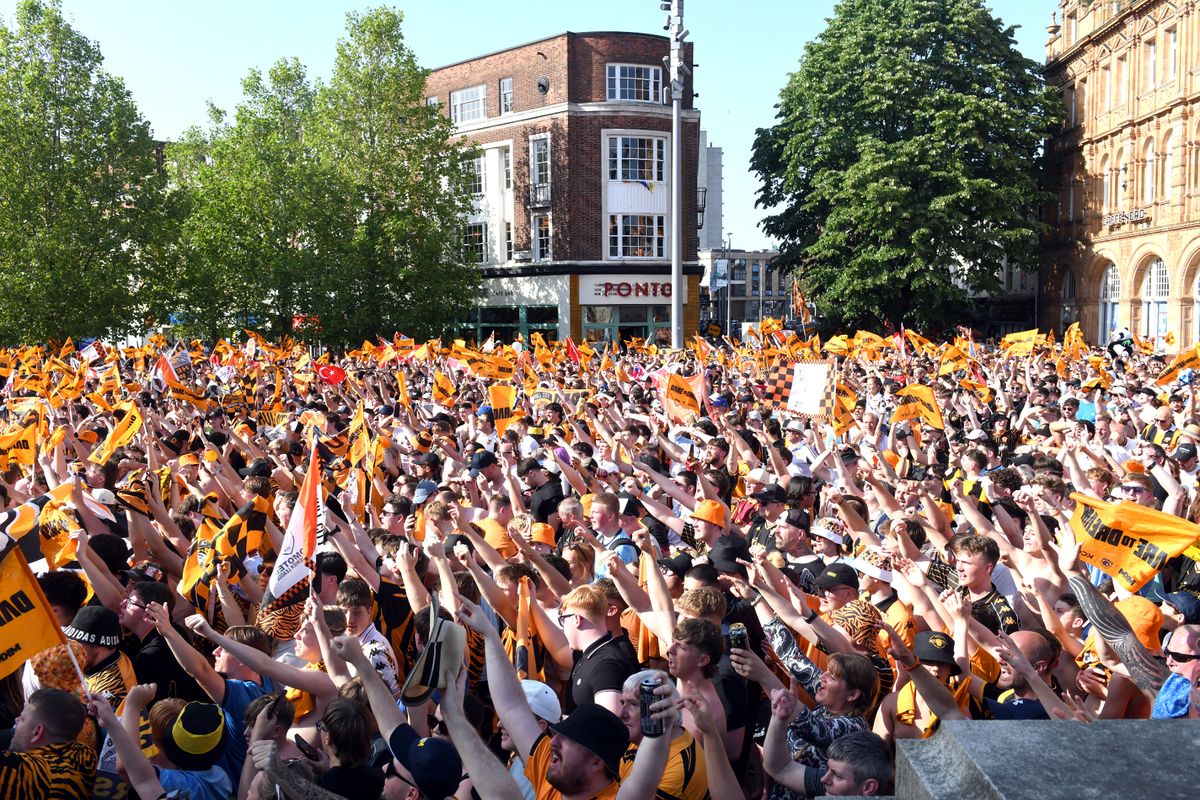Tigers fans gathered in Queen Victoria Square to celebrate promotion