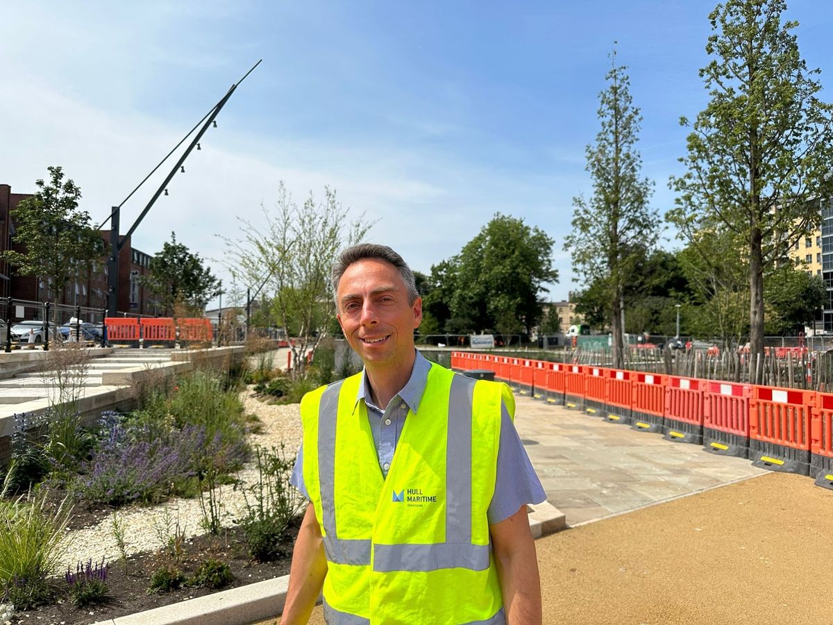 Cllr Mike Ross in Queen's Gardens in 2025