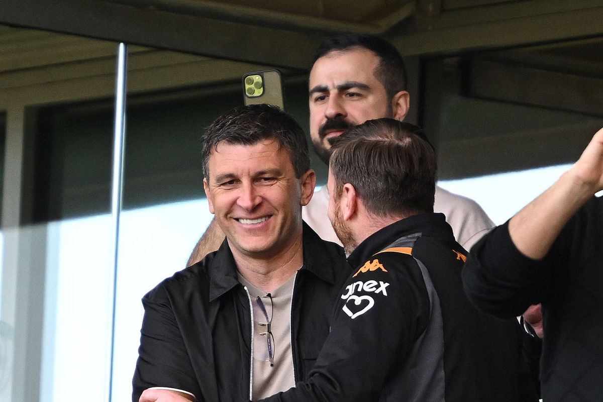 Sergej Jakirovic celebrates guiding Hull City into the Championship play-offs