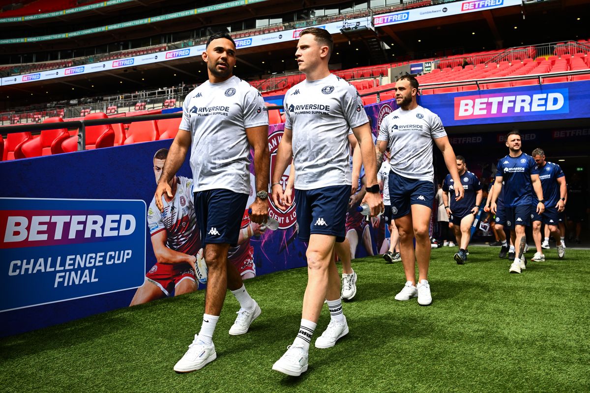 Bevan French and Jai Field walk out at Wembley during Captain's Run.