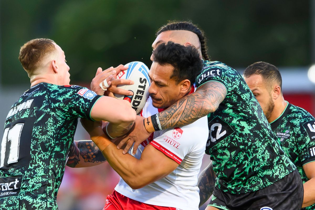 Sauaso Sue missed the game against Leeds Rhinos in Super League.