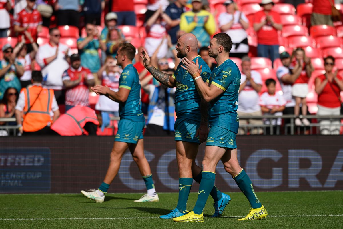 Hull KR's Sam Luckley and James Batchelor thank the travelling supporters at Wembley.