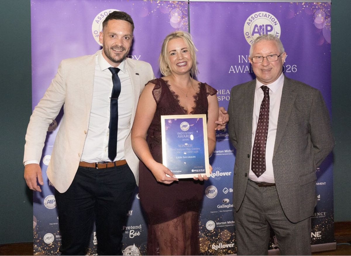 Little Astronauts directors receiving the Best Indoor Play Centre in the UK award (5,000-10,000sq ft) at the Association of Indoor Play Awards 2026