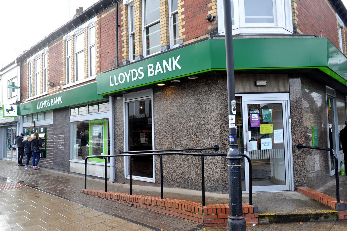 The former Lloyds Bank branch in Newland Avenue, Hull