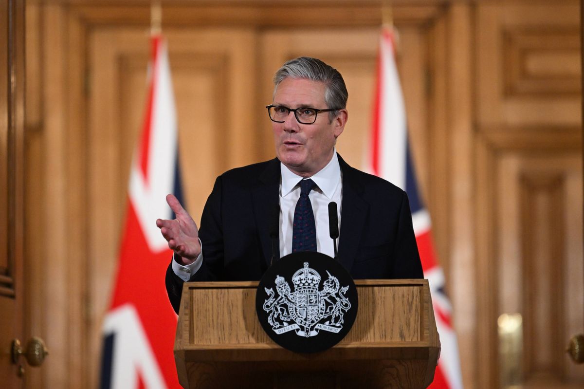 Keir Starmer, UK prime minister, during a news conference announcing a ban on young teenagers using social media, at Downing Street in London, UK, on Monday, June 15, 2026. The UK Prime Minister is expected to confirm a ban on under-16s using major social media platforms, as well as other measures including curfews on older teenagers and tough regulations on chatbots. Photographer: Jaimi Joy/Bloomberg via Getty Images