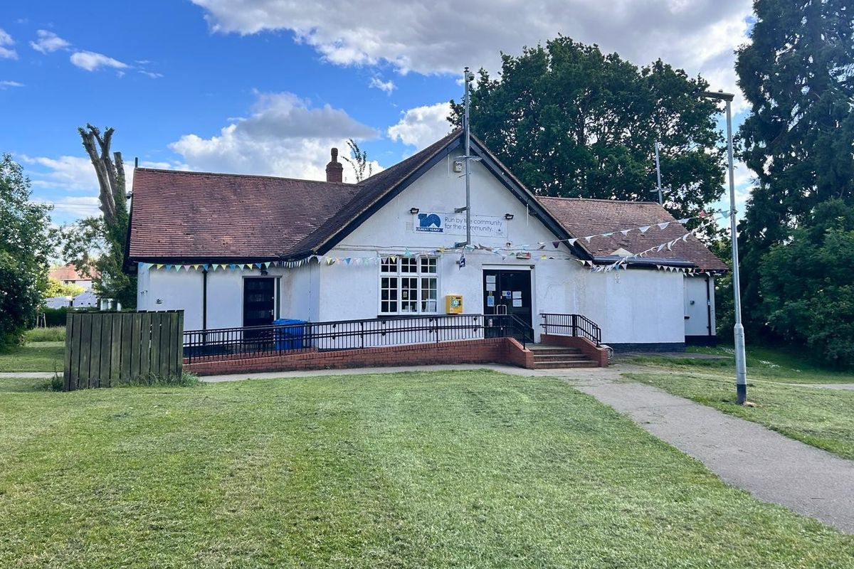 A locator shot of the front entrance of Anlaby Library in Hull