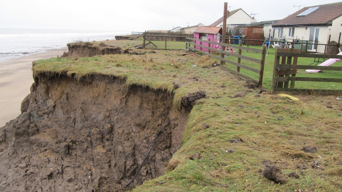 Coastal erosion at Green Lane, Skipsea