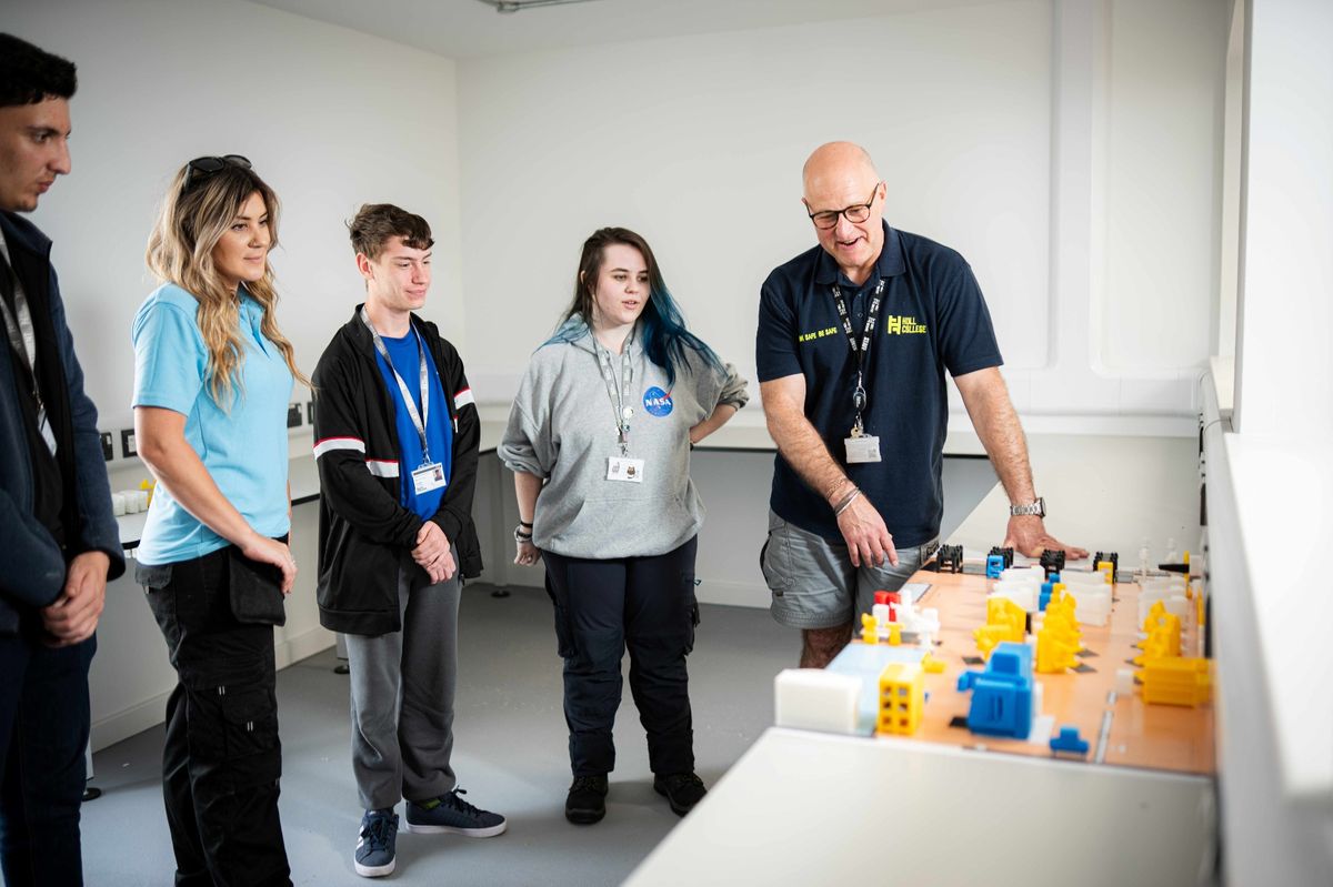 Students being shown a 3D model of Greenwave