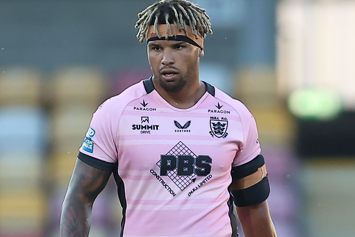 Hugo Salabio in action for Hull FC.
