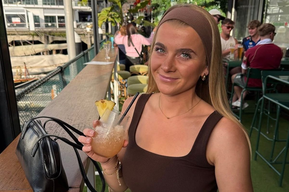 Liv Dainton, 27