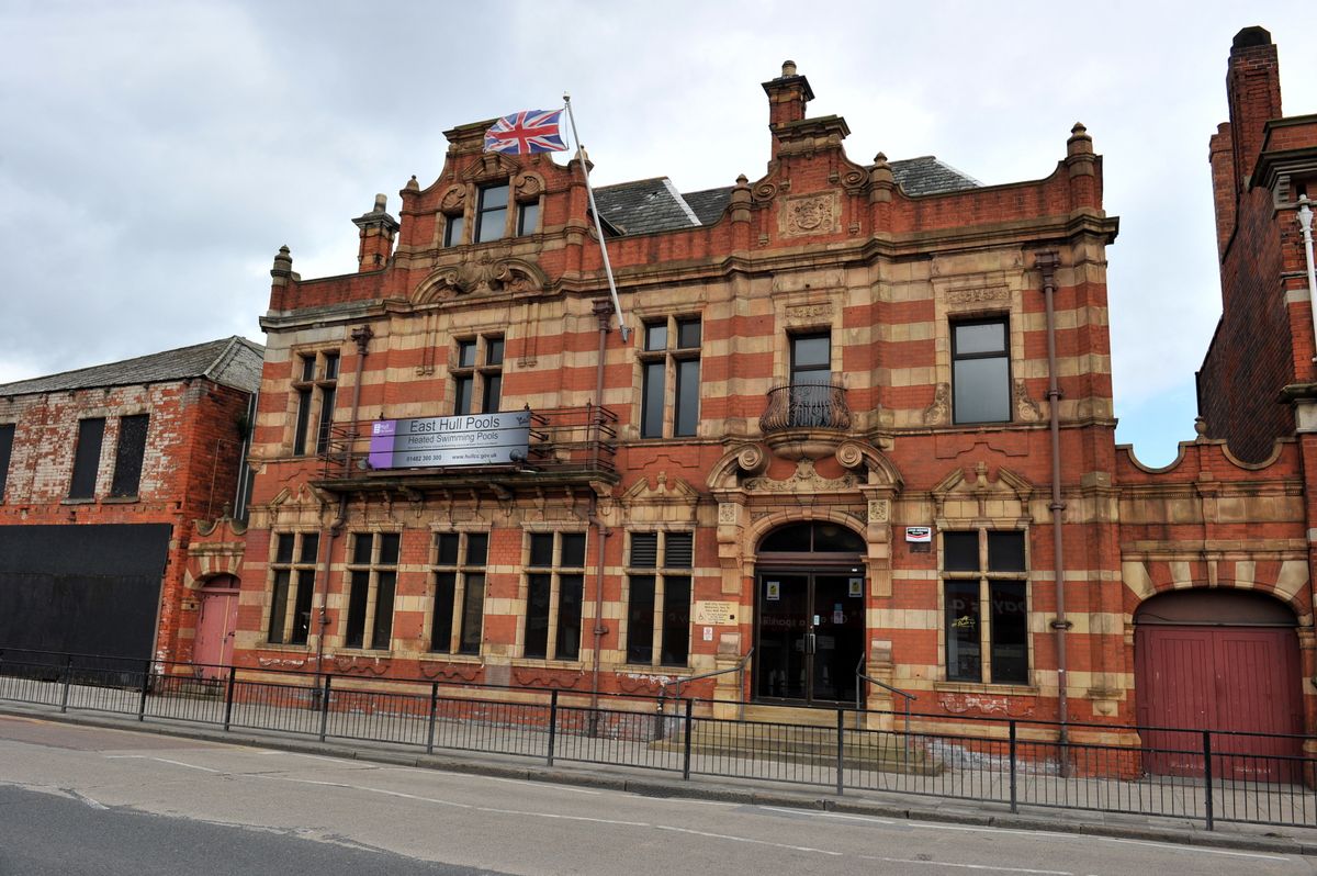 East Hull Pools, Holderness Road, from the outside, as seen in years past before its closure