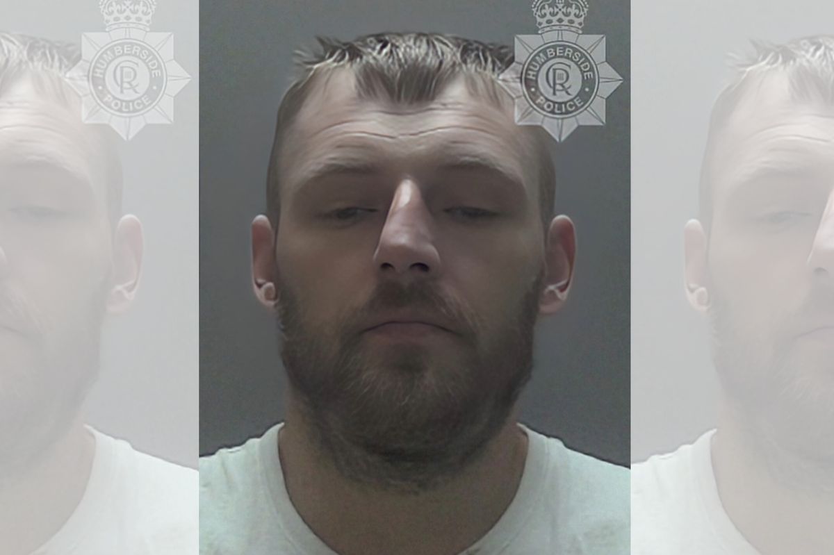 Jordan Bottomley admitted offering to supply crack cocaine, cocaine and cannabis. He also admitted possessing cocaine and breaching a 12-week suspended prison sentence.