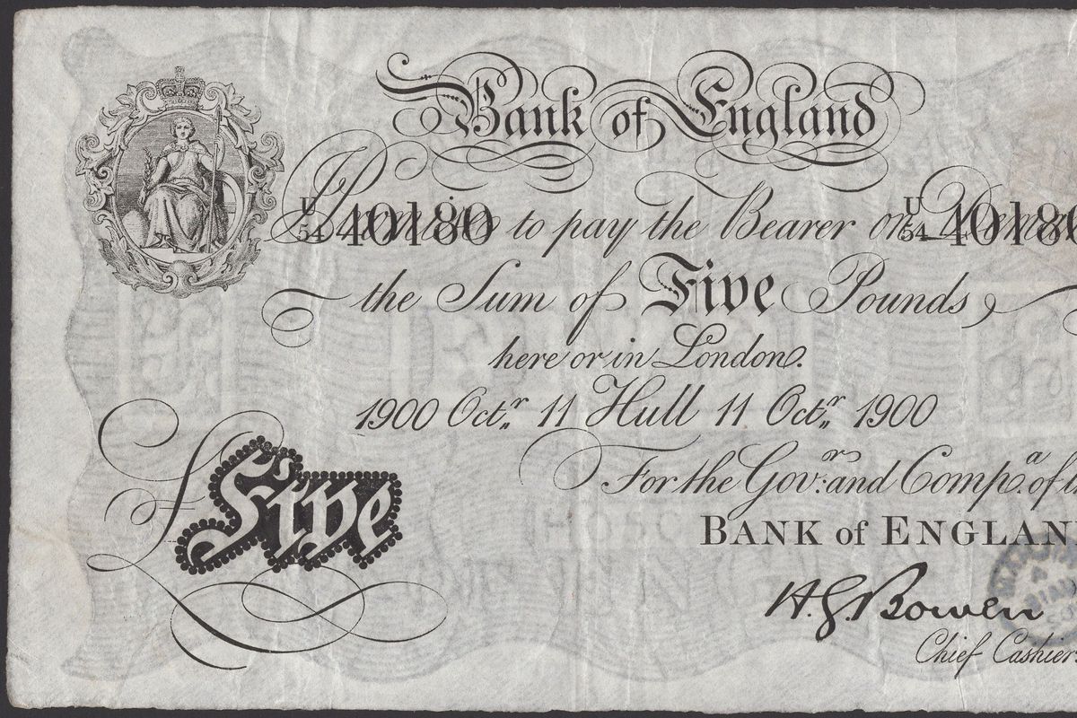 Expected to fetch between £15,000 and £20,000 is this rare Hull banknote