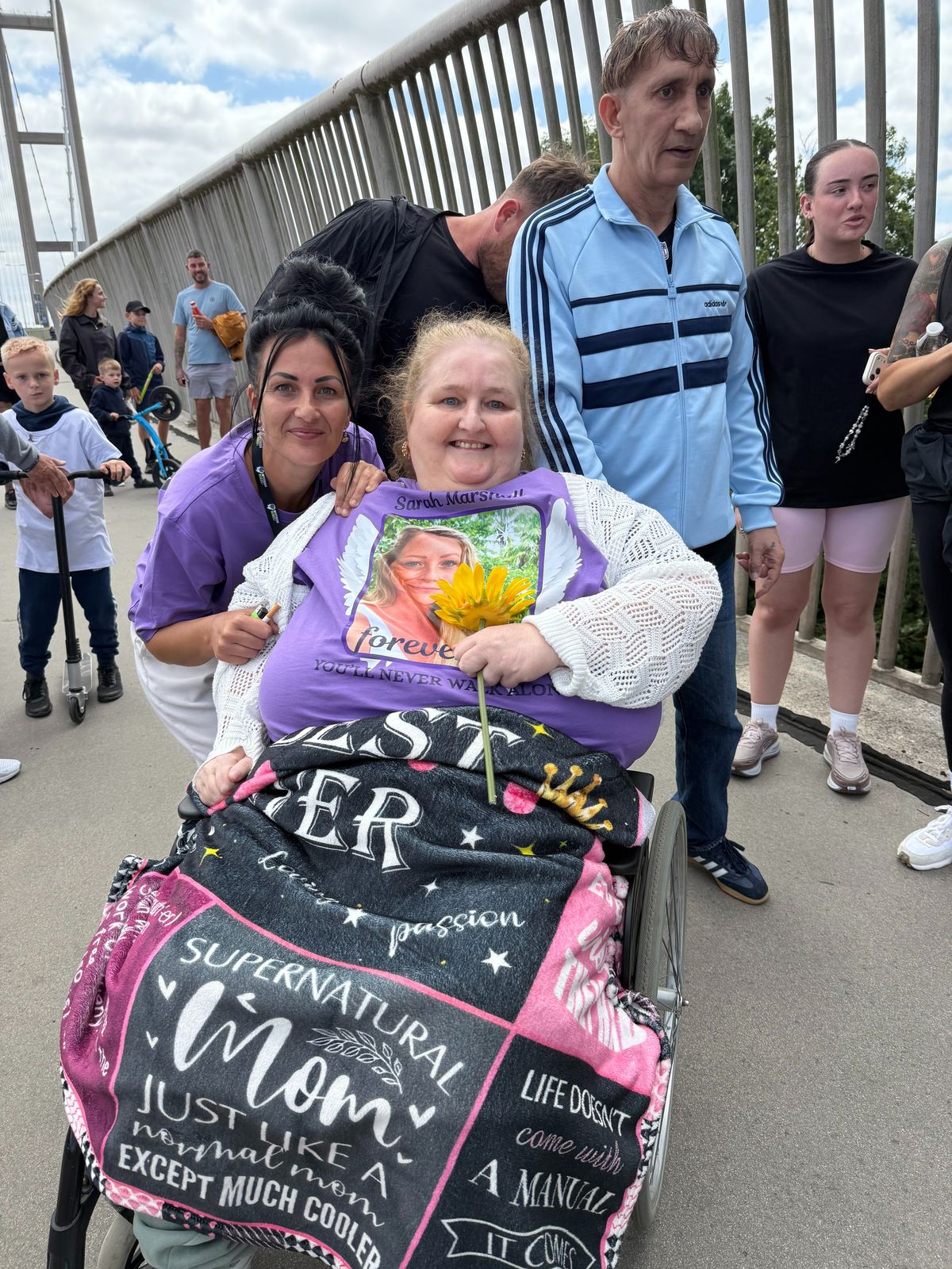 Jayne Dallee after taking the ten steps, pictured with her daughter Chelsey