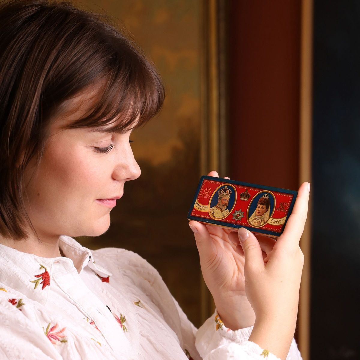 Holly Hammond, of auctioneers David Duggleby, with the chocolate box