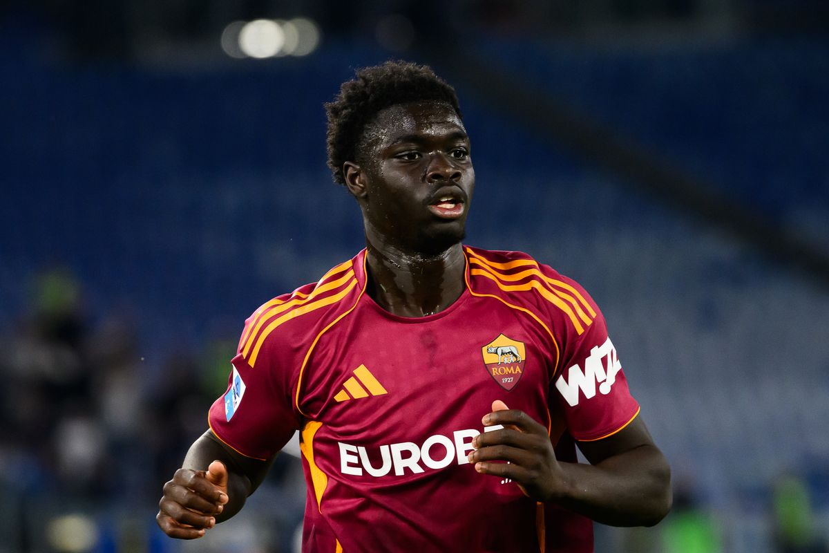 Robinio Vaz in action for AS Roma