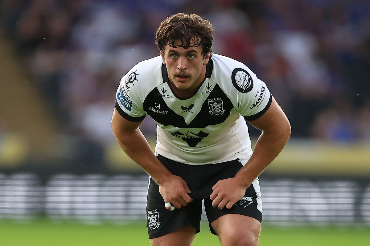 Max Wood in action for Hull FC.