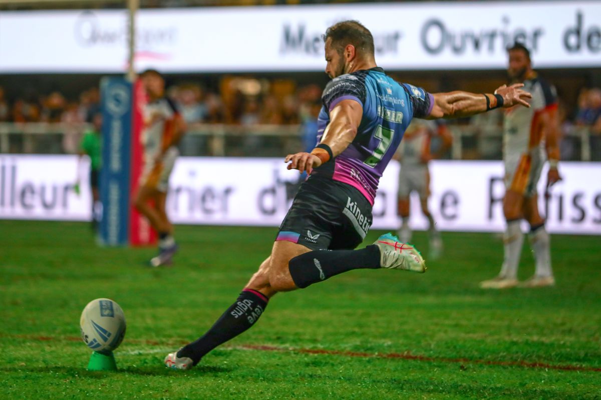 Hull FC's Aidan Sezer kicks a conversion.