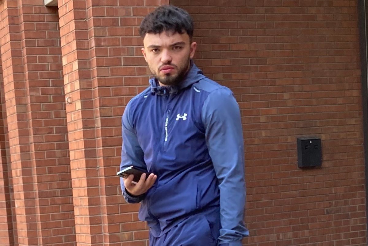 Bobby Hoyle was given an eight-month suspended sentence after he was found with a phone inside HMP Hull